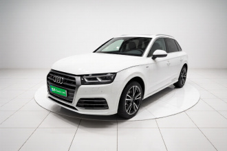 奥迪Q5L 2020款 40 TFSI 荣享时尚型
