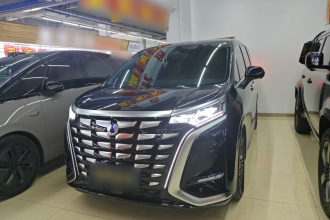 腾势D9 2024款 DM-i 980 四驱尊荣型