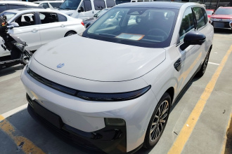 零跑汽车 零跑B10 2025款 510悦享版