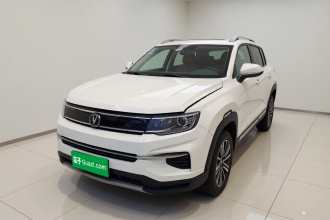 长安CS35PLUS 2019款 1.6L 手动智联版
