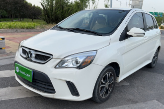 北京汽车 绅宝D20 2015款 两厢 1.5L 手动乐天版