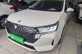 启辰D60 2023款 PLUS 1.6L XL CVT悦领版