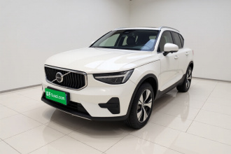 沃尔沃XC40 2024款 B3 智远豪华版