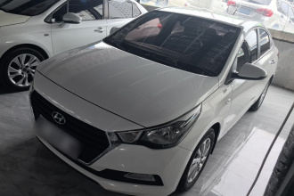 现代 悦纳 2016款 1.4L 手动炫酷版GLS