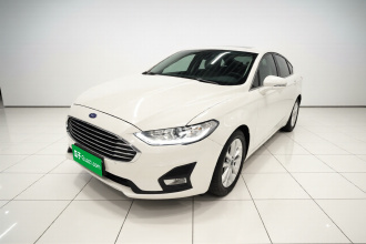 福特 蒙迪欧 2020款 EcoBoost 180 时尚型