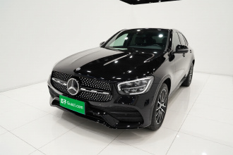 奔驰GLC轿跑 2023款 GLC 260 4MATIC 轿跑SUV