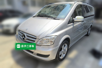 奔驰 唯雅诺 2013款 3.0L 礼遇版