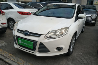 福特 福克斯 2012款 三厢 1.6L 手动舒适型