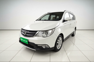 宝骏730 2015款 1.8L 手动舒适ESP版 7座