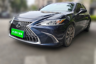 雷克萨斯ES 2021款 200 卓越版