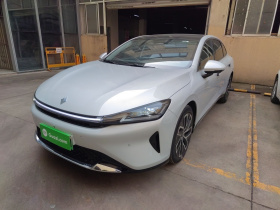 宝骏享境 2025款 插混 140km豪华版