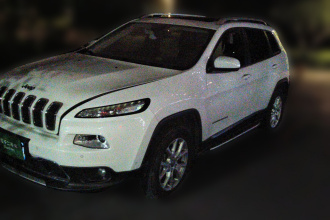 Jeep 自由光 2016款 2.4L 专业智能版