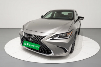 雷克萨斯ES 2022款 300h 卓越版