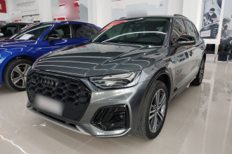 奥迪Q5L 2021款 40 TFSI 豪华动感型