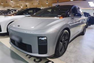 理想汽车 理想i6 2025款 两驱标准版