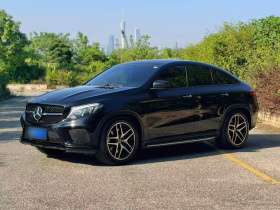 奔驰GLE轿跑 2017款 GLE 500 4MATIC 轿跑SUV