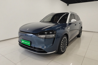 鸿蒙智行 问界M9 2024款 增程 Ultra版 52kWh 6座版