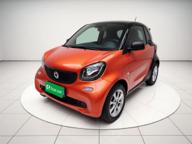 smart fortwo 2015款 1.0L 52千瓦硬顶灵动版