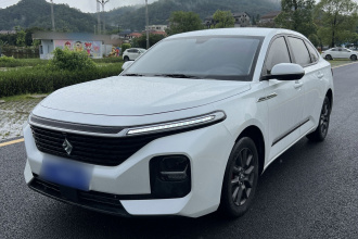 宝骏RC-5 2020款 1.5L CVT智耀精英型