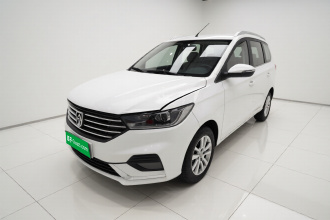 宝骏360 2019款 1.5L 手动精英型 国VI