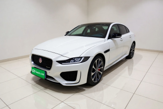 捷豹XEL 2020款 2.0T 200PS R-DYNAMIC S进取运动版