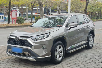 丰田 RAV4荣放 2020款 2.0L CVT两驱都市版