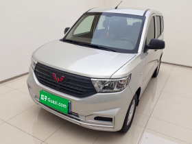 五菱汽车 五菱宏光V 2022款 1.5L劲取版液压助力LAR