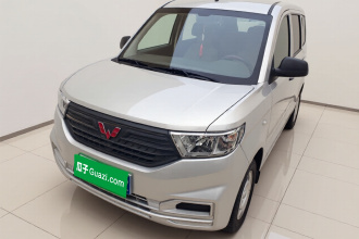 五菱汽车 五菱宏光V 2022款 1.5L劲取版液压助力LAR