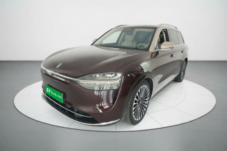 鸿蒙智行 问界M9 2025款 增程 Ultra版 52kWh 6座版 (192线激光雷达）