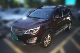 宝骏560 2016款 1.8L 手动精英型