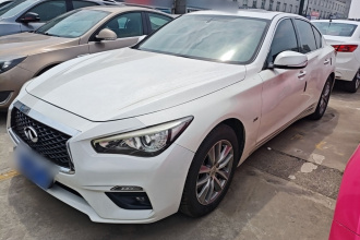 英菲尼迪Q50L 2018款 2.0T 舒适版 国V