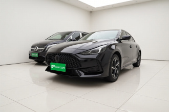 名爵 MG5 2021款 改款 300TGI DCT青奢豪享版