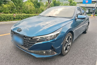 现代 伊兰特 2021款 1.5L CVT LUX尊贵版
