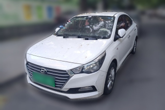 现代 悦纳 2016款 1.4L 自动活力版SPORT