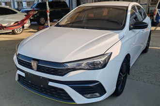 荣威i5 2021款 1.5L 手动铂金版