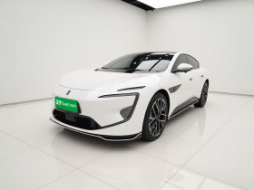 阿维塔12 2023款 700 三激光后驱奢享版