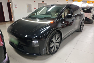 理想汽车 理想i6 2025款 两驱标准版