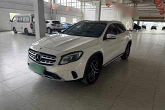 奔驰GLA 2017款 GLA 200 时尚型