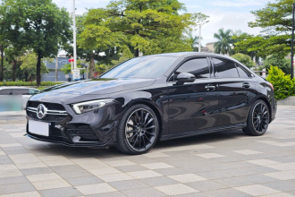 奔驰A级AMG 2023款 AMG A 35 L 4MATIC