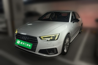 奥迪A4L 2019款 45 TFSI quattro 个性运动版 国VI