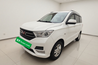 五菱汽车 五菱宏光 2019款 1.5L S舒适型国VI LAR