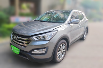 现代 胜达 2015款 2.4L 自动四驱智能型 5座