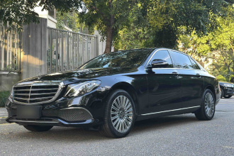 奔驰E级 2020款 E 300 L 豪华型