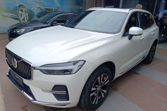 沃尔沃XC60 2023款 B5 四驱智逸豪华版