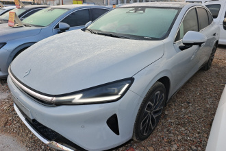 宝骏享境 2025款 插混 140km豪华版