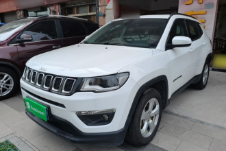 Jeep 指南者 2017款 200T 自动家享版