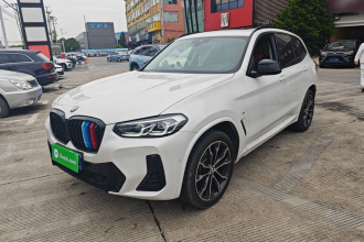 宝马X3 2023款 改款 xDrive30i 领先型 M曜夜套装