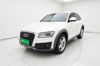 奥迪Q5 2018款 典藏版 40 TFSI 技术型