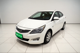 现代 瑞纳 2014款 1.4L 手动智能型GLS