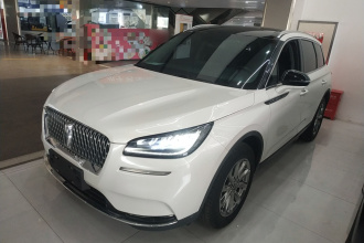 林肯 冒险家 2021款 2.0T 两驱尊享版